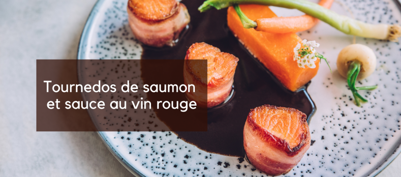 Tournedos of salmon in red wine sauce